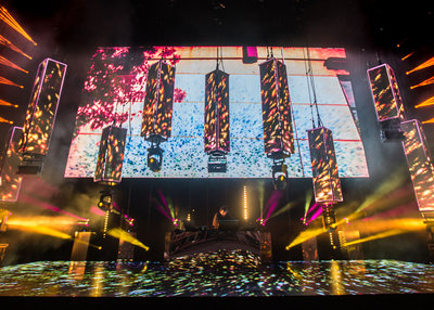 Pretty Lights