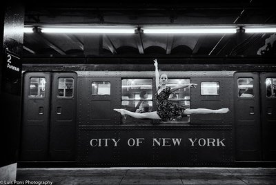 ‘It’s such a challenge. I love performing, which is something I think I’ve grown into,’ Rachel Richardson says. Luis Pons Photography.