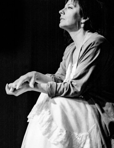 Nancy Hopps in Raw Canvas. Photo by Thom Schumacher.