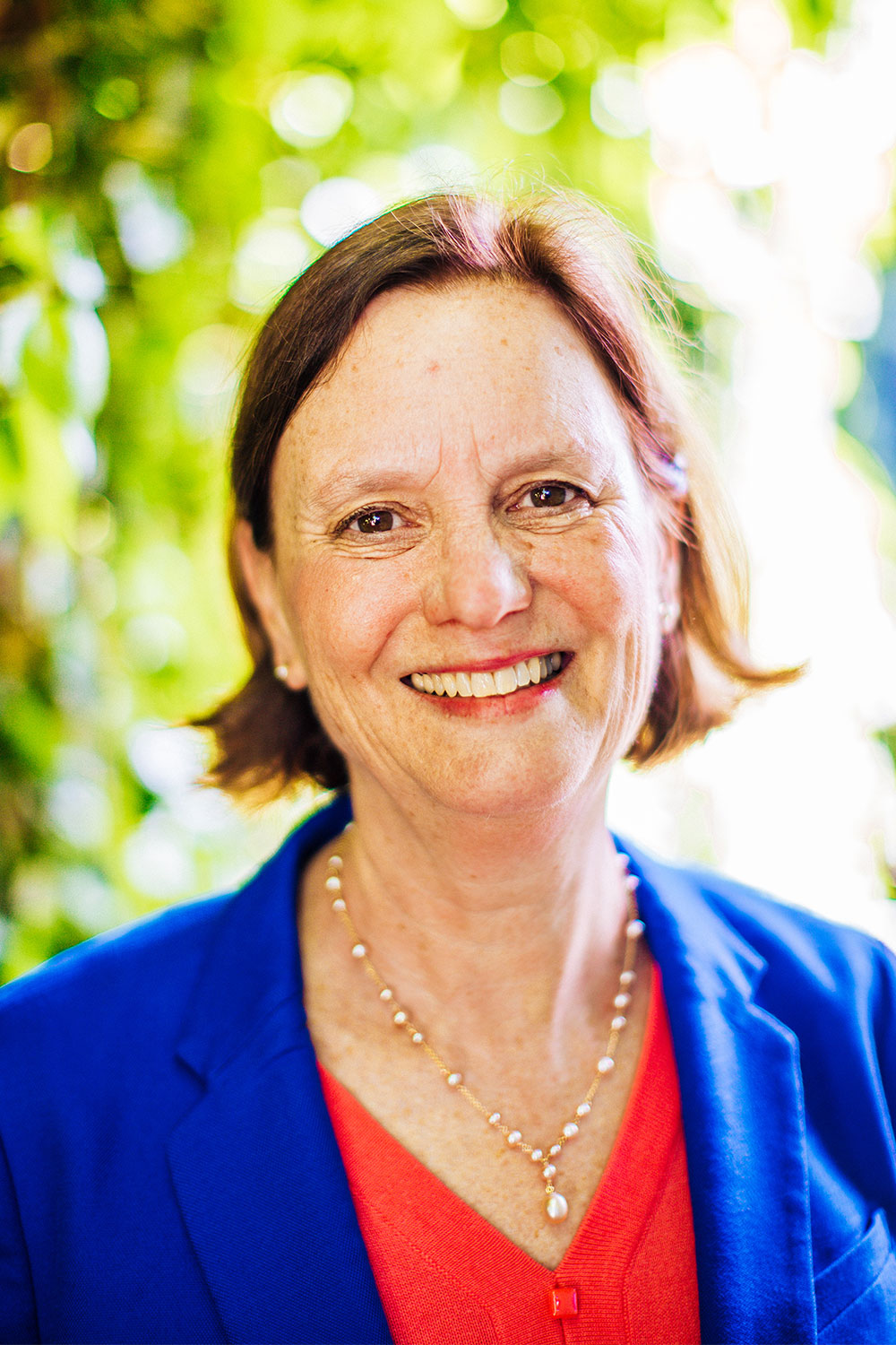 20200423endorsements-1-LucyVinnis-3450