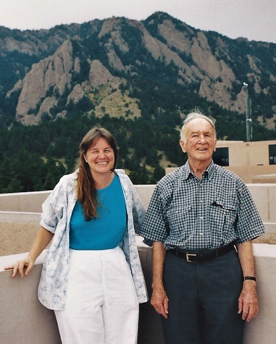 20201210cs-Edward-Lorenz-and-his-daughter-Niraja-Lorenz